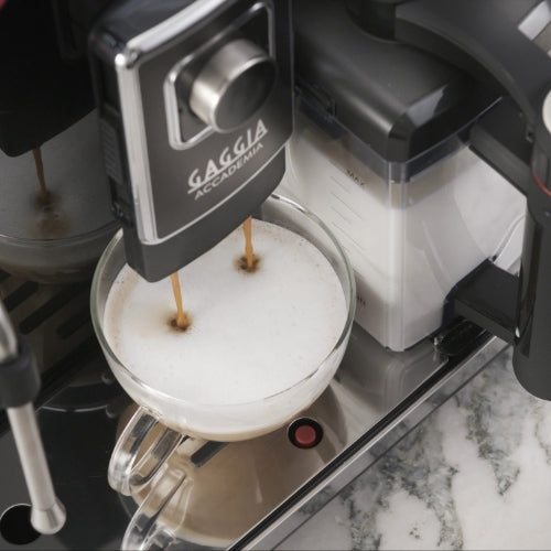 Cafeteira Espresso Automática Accademia 110 V